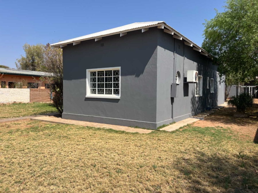 3 Bedroom Property for Sale in Die Rand Northern Cape